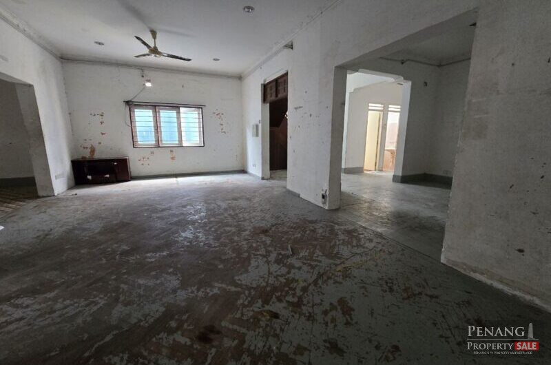 2 sty Bungalow / Warehouse Air Itam | Main Road | Big Compound 13000sf