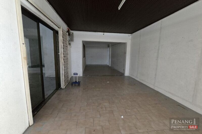 2 sty Bungalow / Warehouse Air Itam | Main Road | Big Compound 13000sf