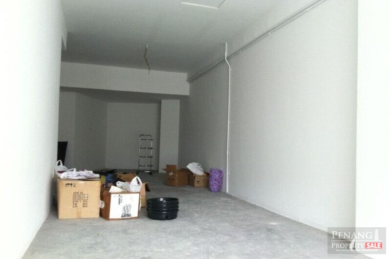 Ground floor Retail shop with mezzanine floor Sunteh Bayan Baru 650sf