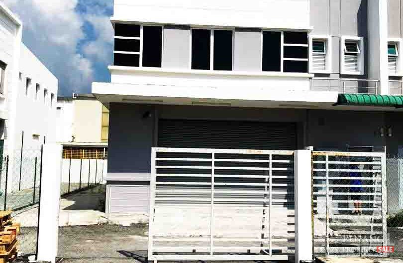 The Gates , Jalan Beringin, Batu Maung, Penang