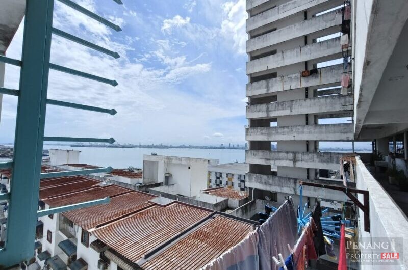 Flat Kompleks Pulau Mutiara Lebuh Gat Macallum, Georgetown
