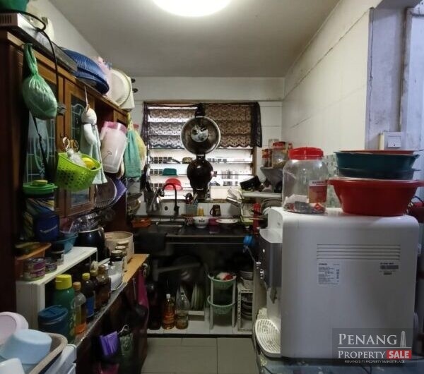 Flat Kompleks Pulau Mutiara Lebuh Gat Macallum, Georgetown