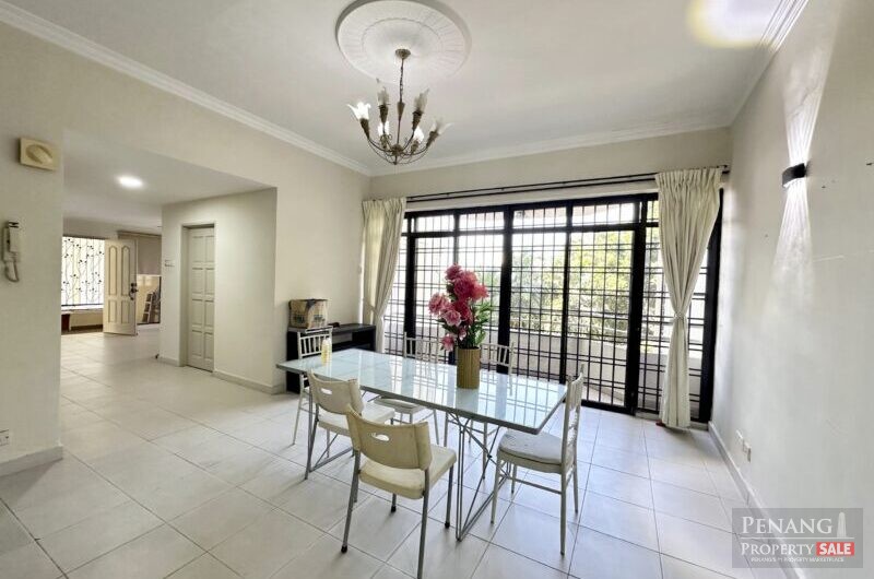 Exceptional 2500sf Pearl View Condo With Ocean View! 3 Parking Spaces