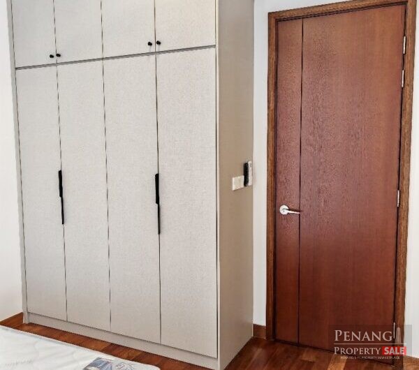 Renovated Corner Unit at Muze Picc, Stunning Penang Golf Club View!