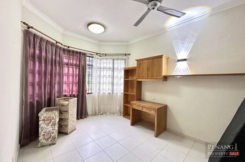 Exceptional 2500sf Pearl View Condo With Ocean View! 3 Parking Spaces