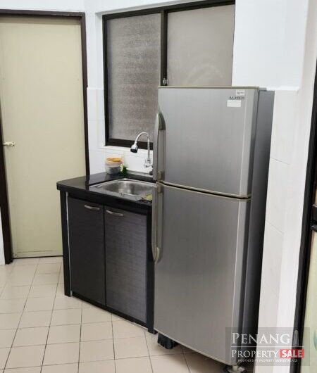 Renovated Well Maintained AraMas, Freehold