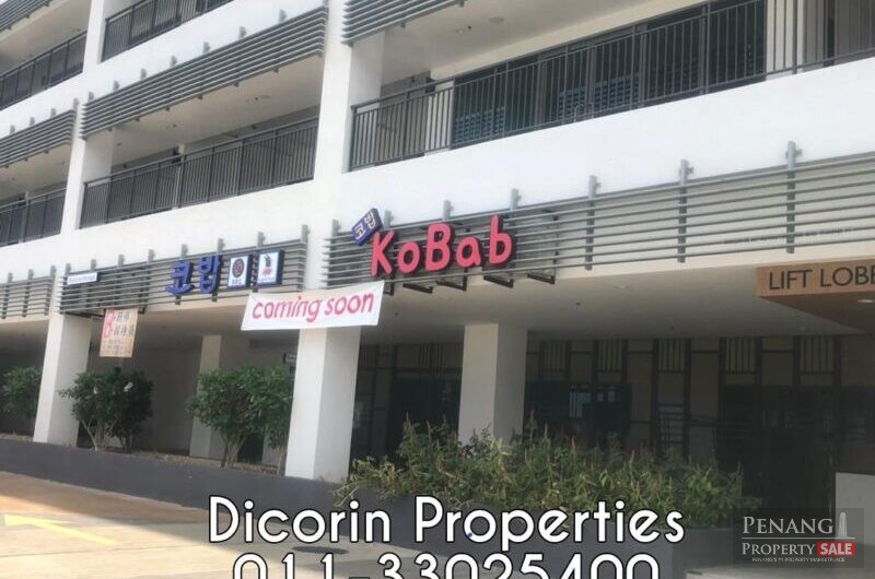 Utropolis, rental Shop, strategic location, corner unit, next to escalators
