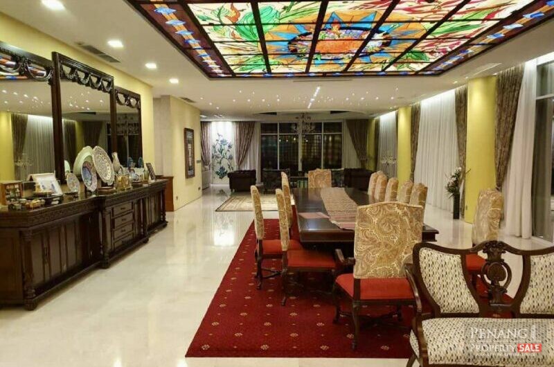 Renovated Surpercondo, 10700sf 8 Gurney with Private Pool