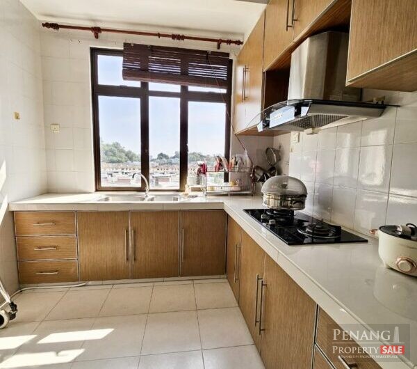 Renovated Palm Palladium Condo with 2 Carparks, Freehold, Great Buy!