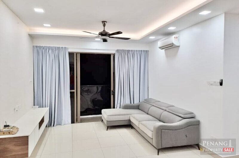 Renovated Corner Skycube Residence with 2 Carparks. Well Maintained!