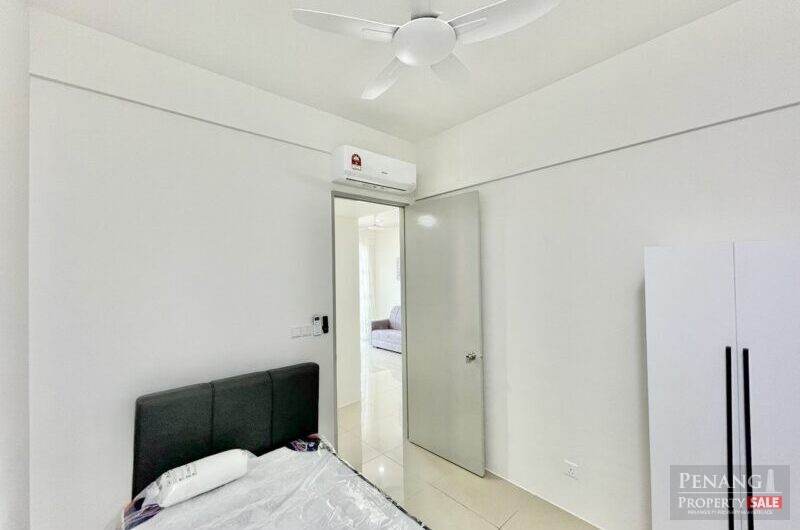 Seaview The Zen with 2 Side by Side Carparks, Renovated