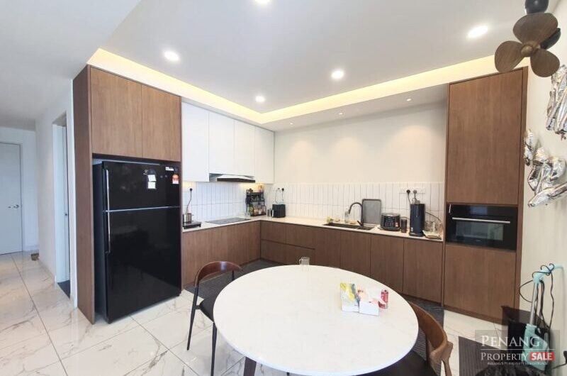 Fully Renovated Quay West Residence with Partially Seaview. Value buy