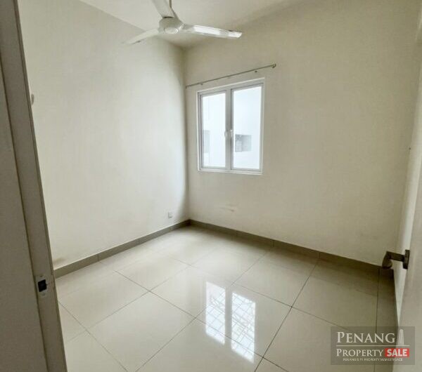 Well Maintained Gardens Ville Condo with 2 Carparks, Value Buy!