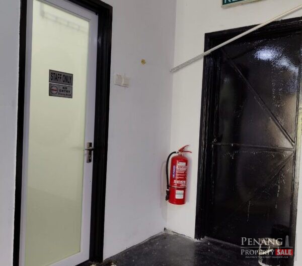 The Golden Triangle 1, Commercial Shop, with plaster ceiling, tiles, lift