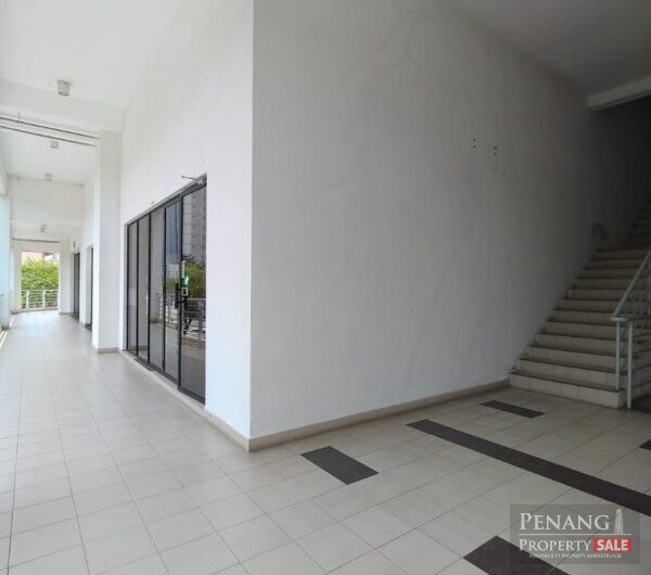 The Golden Triangle 1, Commercial Shop, with plaster ceiling, tiles, lift
