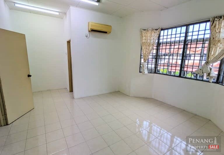 Double-Storey Terrace House -Taman CahayaTeluk Kumbar-FOR SALES