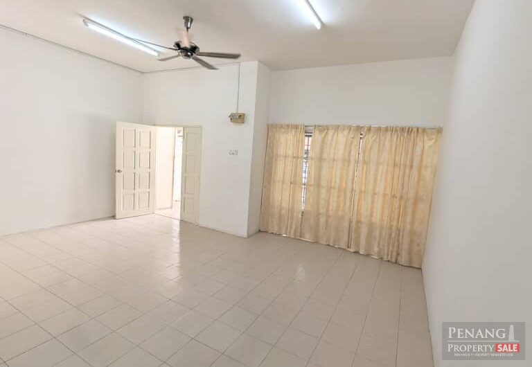 Double-Storey Terrace House -Taman CahayaTeluk Kumbar-FOR SALES