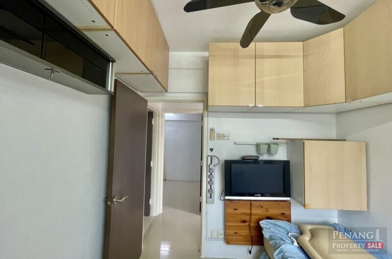 Corner Unit at Desa Baiduri, Renovated Well Maintain with City View