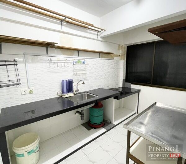 Corner Unit Puncak Erskine, Renovated, Freehold