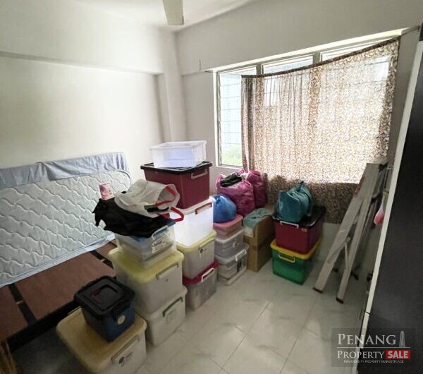 Corner Unit Puncak Erskine, Renovated, Freehold