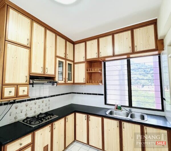 SALE Twin Towers Tanjung Bungah Penang Seaview Corner Unit