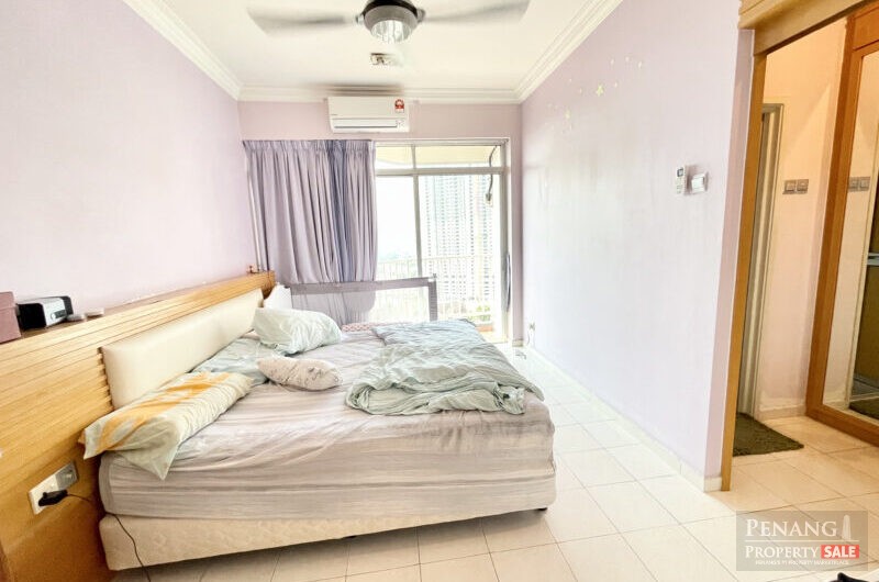 Seaview Freehold Unit at Mutiara Place, Just 4 Units Per Floor