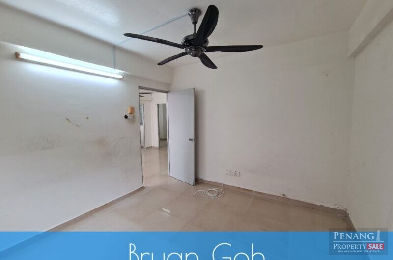 Greenlane Heights Flat Near Penang Bridge, Lam Wah Ee Hospital, Han Chiang College