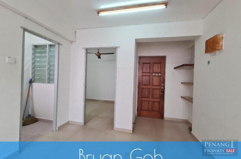 Greenlane Heights Flat Near Penang Bridge, Lam Wah Ee Hospital, Han Chiang College