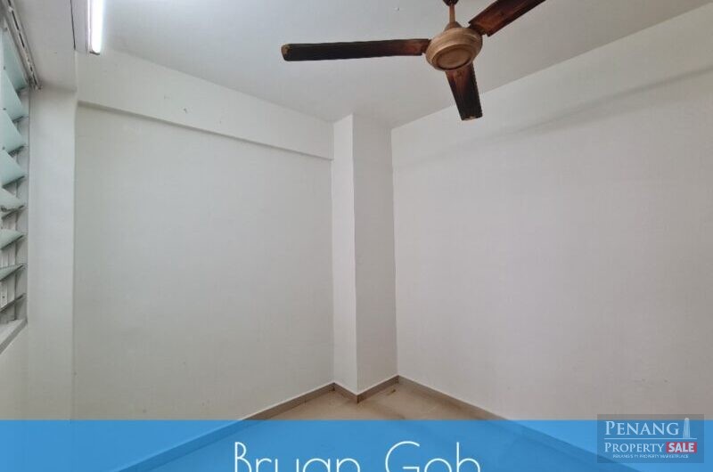 Greenlane Heights Flat Near Penang Bridge, Lam Wah Ee Hospital, Han Chiang College