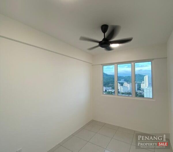 Fairview Residence with 2 Carparks and Unblock City View