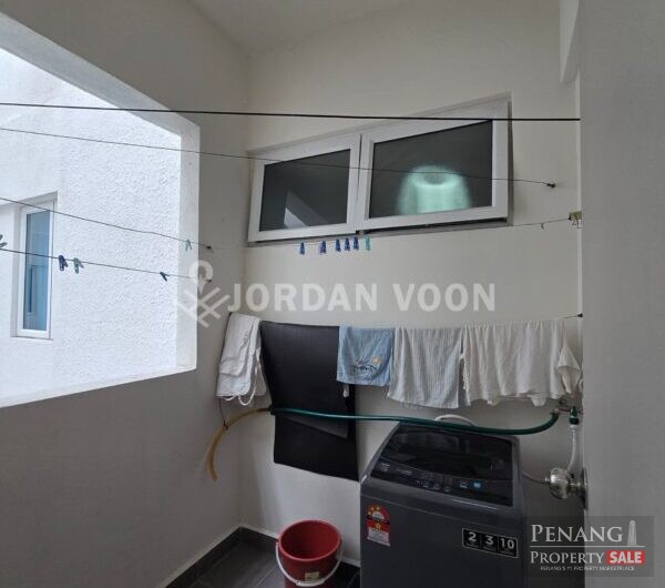 Gardens Ville Fully Furnished Low Dense 2 Car Parks Unit, Sungai Ara