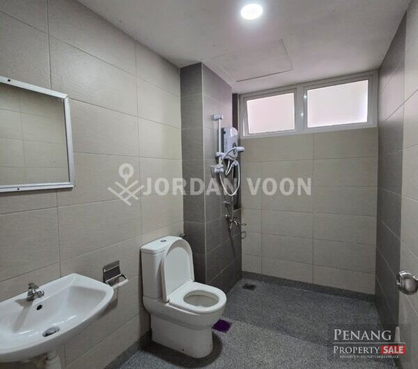 Gardens Ville Fully Furnished Low Dense 2 Car Parks Unit, Sungai Ara
