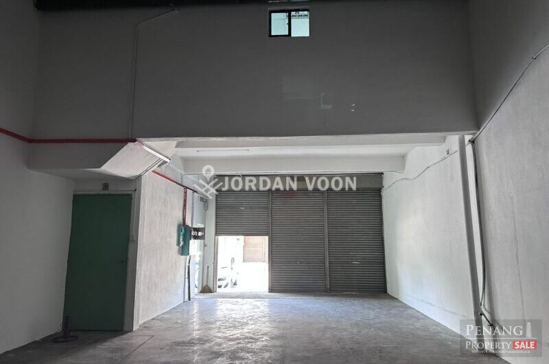 1.5 Storey 2-unit adjoint Terrace Light Industry IKS Juru Warehouse / Factory
