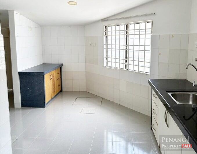 Single Storey Terrace Lintang Sungai Ara 1400sf Well Maintain freehold