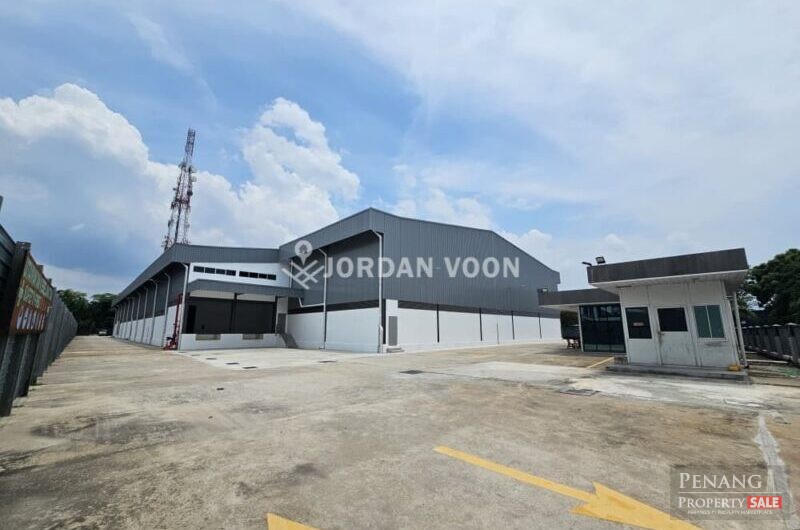 Spacious Warehouse/Factory 3Ton Flooring 30ft Ceiling, IKS Bkt Minyak