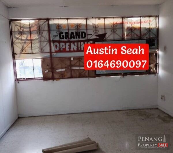 CORNER KAMPUNG BENGGALI DOUBLE STOREY SHOPLOT For RENT, View to secure