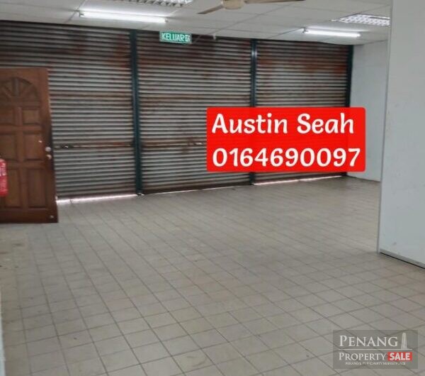 CORNER KAMPUNG BENGGALI DOUBLE STOREY SHOPLOT For RENT, View to secure