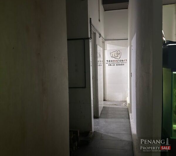 Farlim Square Area Shoplot