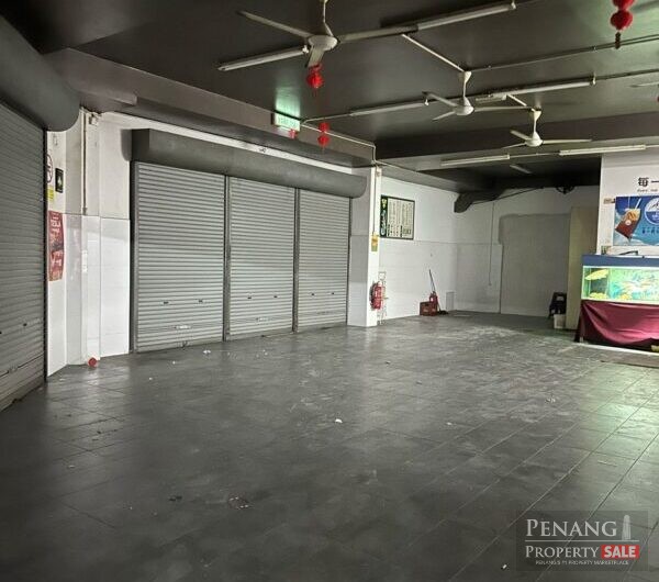 Farlim Square Area Shoplot