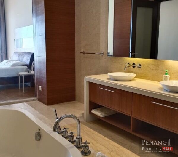 Straits Quay , Jalan Seri Tanjung 10470 Tanjung Tokong Penang