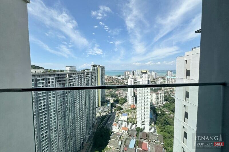 Fully Furnished & Renovated Mont Residence with 2 Carparks, Seaview!