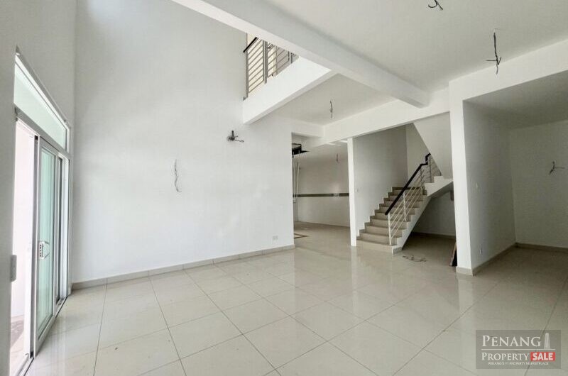 Sophisticated 3-Storey Semi-D in Cypress Villa, Gated & Guarded