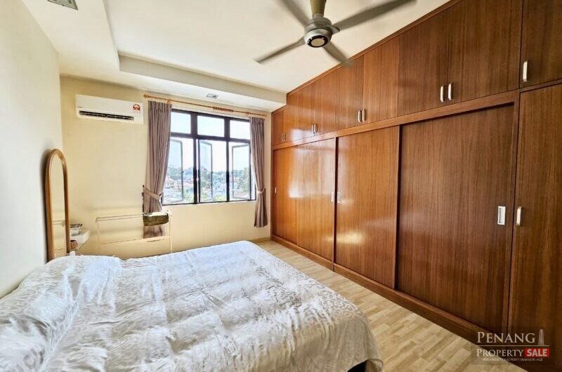 Renovated Palm Palladium Condo with 2 Carparks, Freehold, Great Buy!