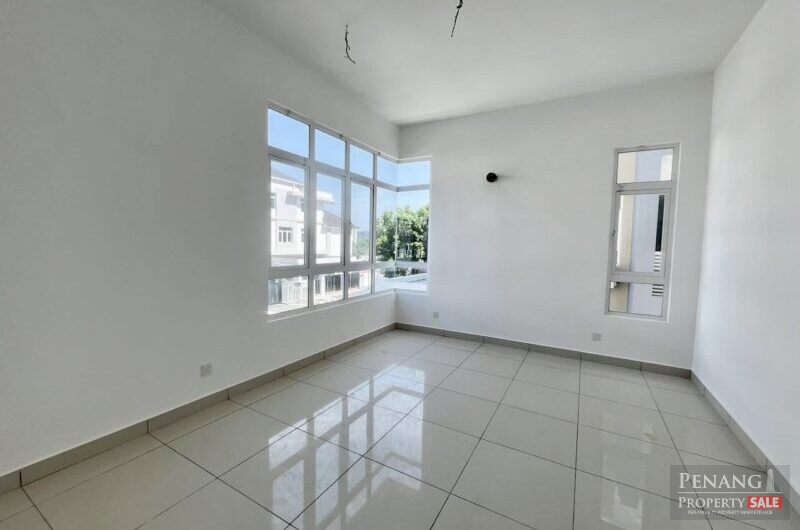 Sophisticated 3-Storey Semi-D in Cypress Villa, Gated & Guarded