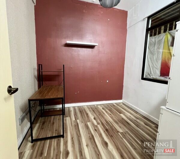 Value Buy! Renovated Asia Heights, Freehold