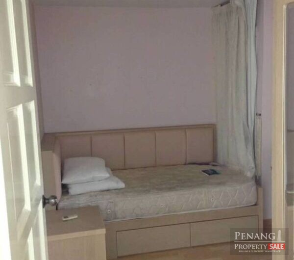 University Place Ivory Plaza Bukit Gambir 1000sf Near USM Furnished