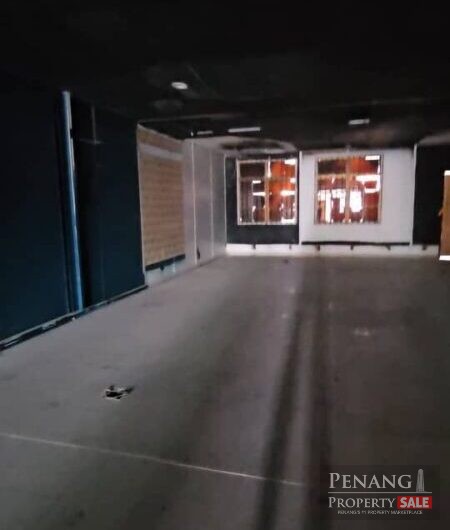 Lebuh Victoria 3.5 Sty Shop House 9500sf Rooftop Georgetown Tourist Spot Area