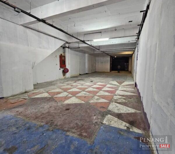 Lebuh Victoria 3.5 Sty Shop House 9500sf Rooftop Georgetown Tourist Spot Area