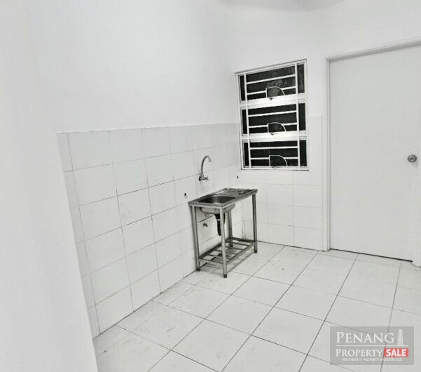Corner Unit with 2 Carparks, Idaman Iris Freehold