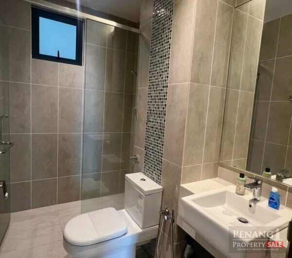 Queens Waterfront Q1, Bayan Lepas